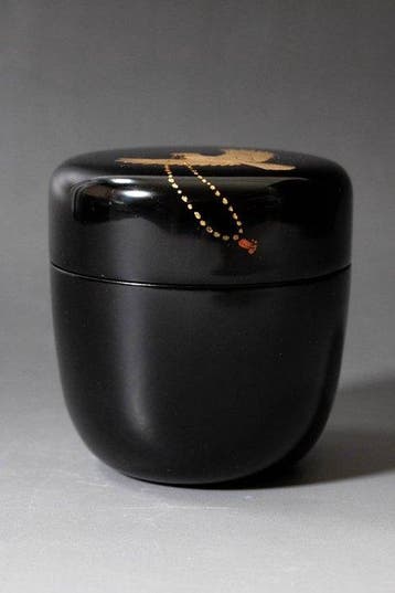 Yamanaka Lakwerk Natsume Theekist met Juzu-bato Maki-e door