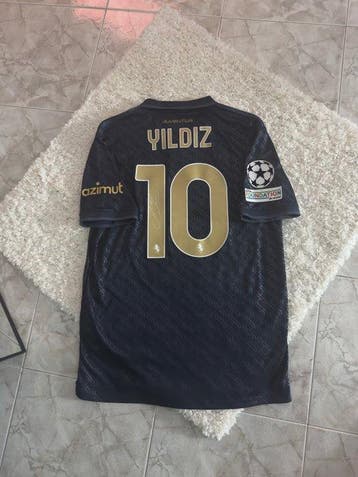 Juventus - Kampioenschaps voetbal competitie - Kenan Yildiz, Collections