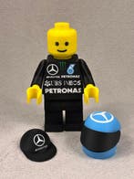 Lego MOC (My own creation) - Mercedes Team Man