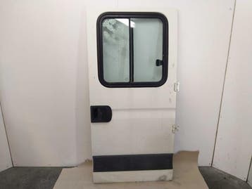 Portier 4Deurs rechts-achter Iveco New Daily O176680, Nieuw