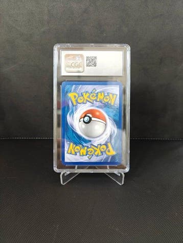 Pokémon - 1 Graded card - Zapdos 8 Foil - CGC 9, Nieuw
