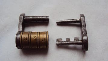 Hangslot Antiek - Oud combinatieslot, Antiek en Kunst