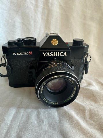 Yashica TL Electro X + lenses + acc. | Analoge camera, TV, Hi-fi & Vidéo