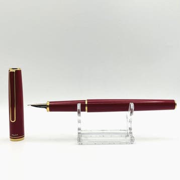 Pilot - Red Body 14K 585 gold nib - Zonder minimumprijs -, Nieuw