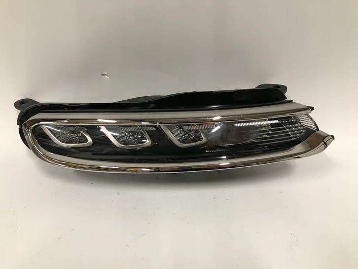 Citroen C3 III 2016-2020 LED DRL richtingaanwijzer rechts, Autos : Pièces & Accessoires, Éclairage, Envoi