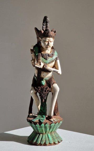 Wood carving Balinese Temple Dancer or Deva/Noble Character