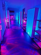 verhuur van verlichting/materiaal/meubilair voor feestzaal, Vergader- of Congreslocatie