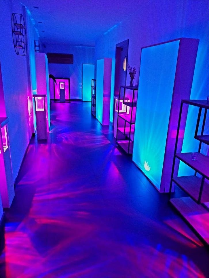 verhuur van verlichting/materiaal/meubilair voor feestzaal, Services & Professionnels, Location | Salles & Lieux de fête, Café