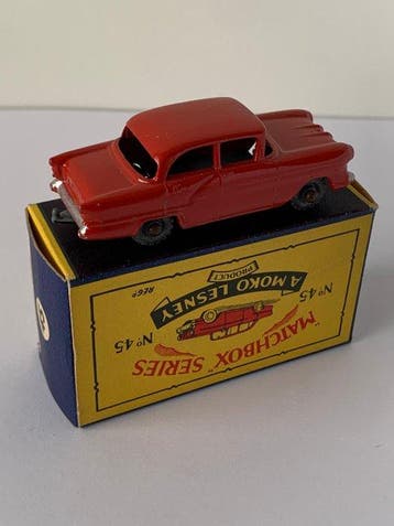 Matchbox 1:64 - Berline miniature - Vauxhall Victor rood