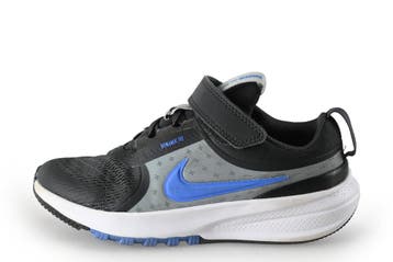 Nike Sneakers Jongens in maat 30 Zwart, Enfants & Bébés, Verzenden, Schoenen