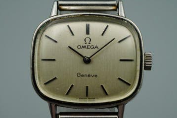 Omega - Genève - Sans prix de réserve - Cal.620 Ref.511.413, Handtassen en Accessoires, Horloges | Heren, Nieuw