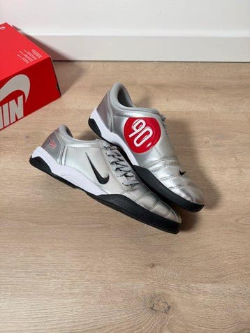 Nike - T90 - Sneakers - Maat: EU 44 - Nieuw met tags, Nieuw