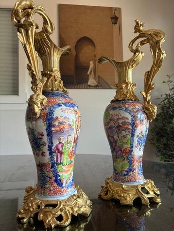Vaas - Koper, Porselein - China - Qianlong (1736-1795) -, Antiquités & Art