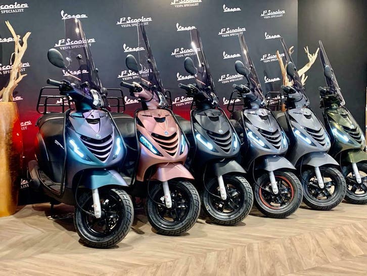Piaggio Zip E5 2026 Nieuw 0km FULL OPTION, Fietsen en Brommers, Scooters | Piaggio, Klasse B (45 km/u), Zip, Benzine, Nieuw, Ophalen of Verzenden