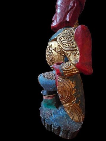 sculptuur, Divindade Guardiã / Guerreira Celestial – Madeira