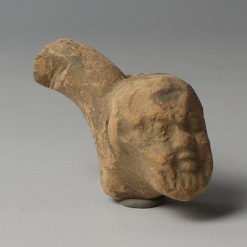 Oud-Romeins Aardewerk Greepfragment met saterenkop (Zonder