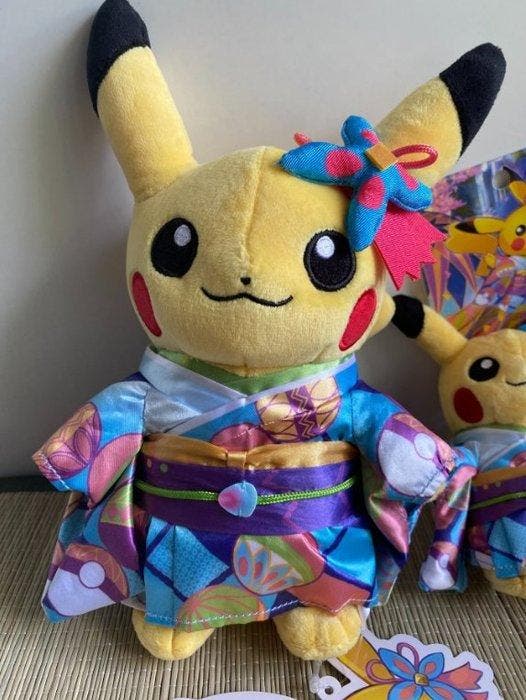 Pokémon - Pluche speelgoed Pikachu Kaga Kimono - Limited, Consoles de jeu & Jeux vidéo, Consoles de jeu | Accessoires Autre