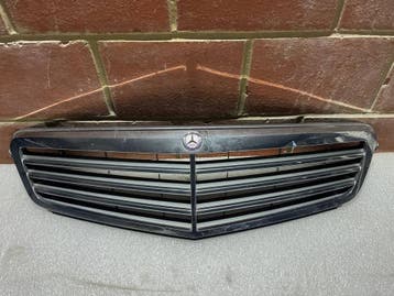 Calandre Mercedes C-Class W204 2007 - 2014 Chrome, Ophalen, Utilisé, Avant, Mercedes-Benz