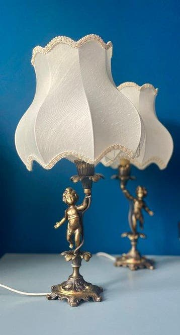 Tafellamp met beeldje (2) - Legering