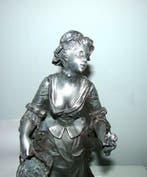 Charles Ferville Suan - sculptuur, la bouquetière - 31 cm -, Antiquités & Art