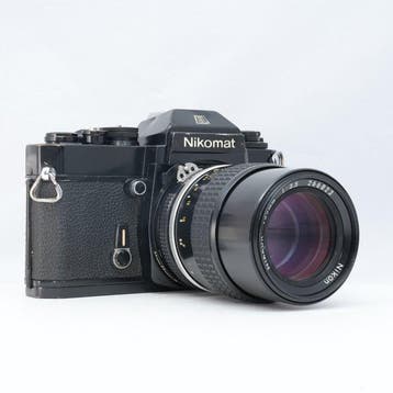 Nikon Nikomat EL + Nikkor 135mm f/3.5 Ai Analoge camera