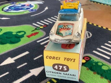Corgi 1:43 - Modelauto, Nieuw