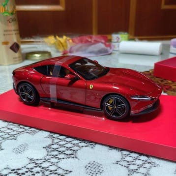 Bimetal 1:18 - Modelauto - Ferrari Roma, Hobby & Loisirs créatifs