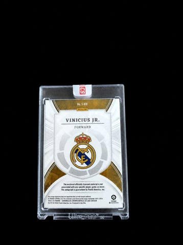2021/22 Panini Chronicles Crown Royale Liga Vini Jr.