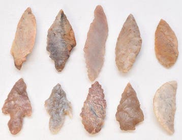 Neolithisch Jasper, Flint 10 geweldige pijlpunten 2,5 cm tot