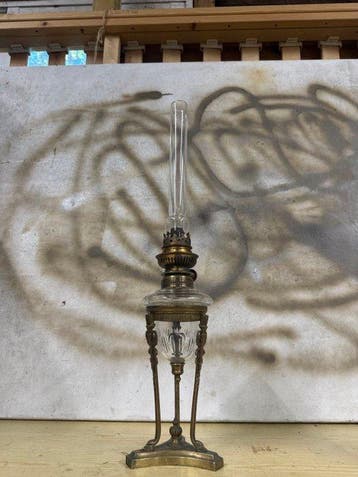 Magnificent oil lamp from the 19th Century - Petroleumlamp -