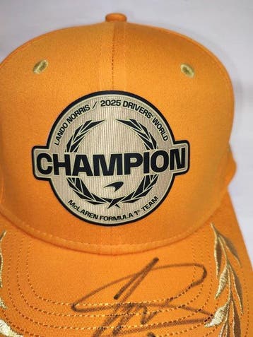 Mclaren - Lando Norris- WORLD CHAMPION CAP - 2025 -, Verzamelen, Nieuw