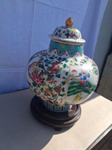 dekselvaas - Keramiek - China - oud Chinees vaas (Zonder
