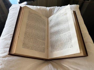Charles Darwin; Clémence Royer - De l’Origine des Espèces