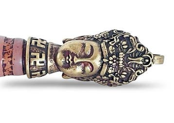 Tibetaans amulet, ritueel instrument met prachtige DZI-parel