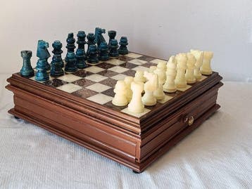 Schaakspel, Antiek en Kunst