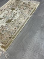 China - Tapijt - 93 cm - 60 cm - zijde, Nieuw