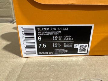 Nike - Blazer Low 77 PRM - Sneakers - Maat: EU 38.5 - Nieuw