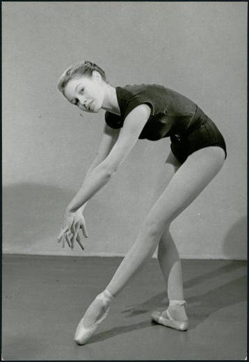 Pierre Boulat (1924–1998) - Brigitte Bardot in Ballet
