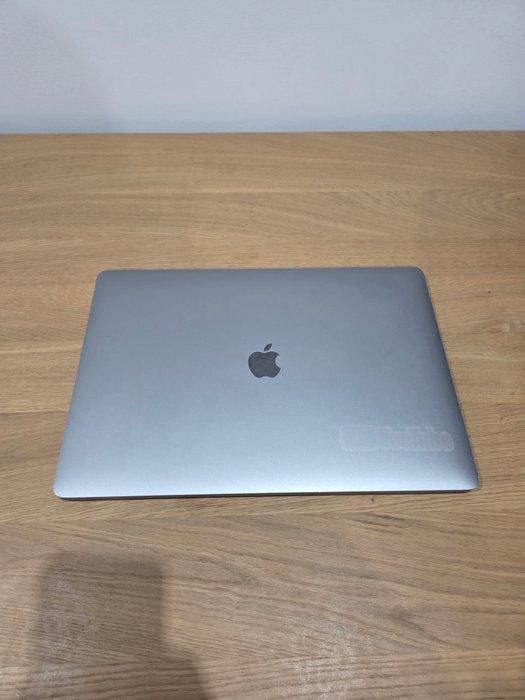 Apple MacBook Pro 16 (2019) touch bar | i7 6-Core | 16GB, Games en Spelcomputers, Spelcomputers | Overige Accessoires
