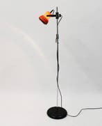Richard Essig Besigheim Vertrieb - 21neun - Staande lamp -