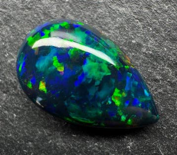 Opaal Cabochon- 1.95 g