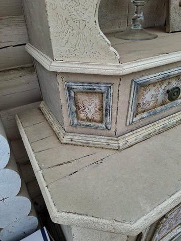 Hoog dressoir - Hout