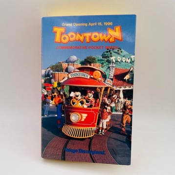 Disney / Tokyo Disneyland - Toontown Grand Opening, Collections