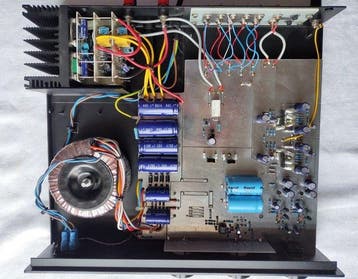 MAGNUM - IA-100 Solid state geïntegreerde versterker, Nieuw