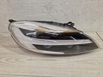 VOLVO V40 S40 XC40 LIFT 16-18 RECHTS NIEUWE FULL LED KOPLAMP, Auto-onderdelen, Verzenden, Gebruikt