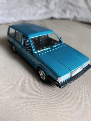 Polistil, Bburago, Mebetoys 1:24 - Modelauto (10) - Opel