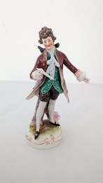 Capodimonte - Figuur - Gentiluomo del XVIII secolo -, Antiek en Kunst
