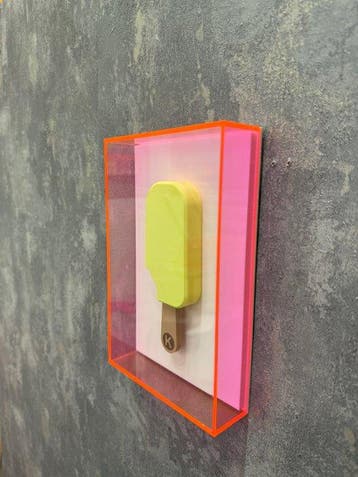 KIRAS - ICE CREAM - BITE - GELATO MORSO FUCSIA, Antiek en Kunst