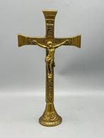 Crucifix - Messing - 1950-1960 - Kruisbeeld op voet, Antiek en Kunst