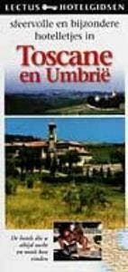 Sfeervolle en bijzondere hotelletjes in Toscane en Umbrië /, Boeken, Verzenden, Zo goed als nieuw, Peter Kennealy